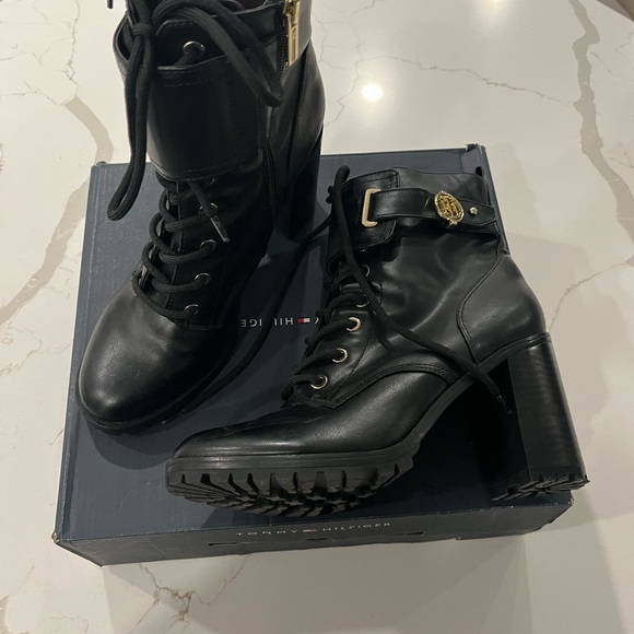 Tommy Hilfiger Womens boots Prussia 2 size 8.5 - Picture 3 of 10